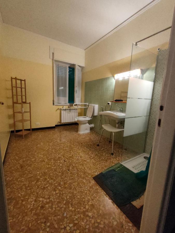Dolce Notte, Near San Martino Hospital Bed and Breakfast Γένοβα Εξωτερικό φωτογραφία